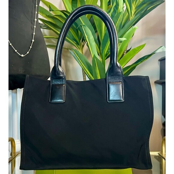 Tory Burch Black Nylon Tote Bag With Leather Handles & Studded Logo - Picture 3 of 10